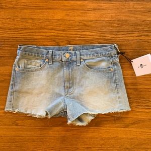 NWT Seven for All Mankind Cut Off Short